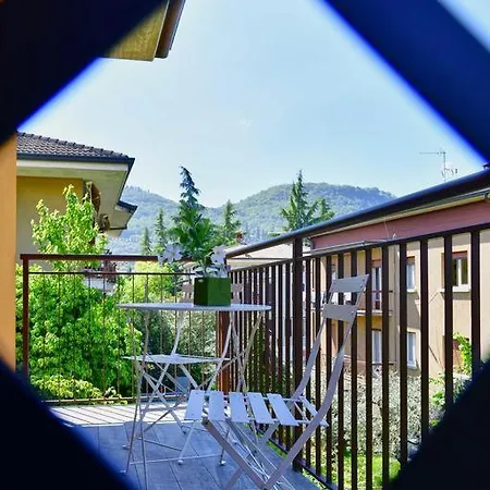 La Terrazza Sul Πανσιόν Γκάρντα