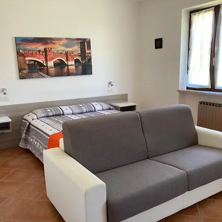 Gæstehus La Terrazza Sul Garda (Verona)